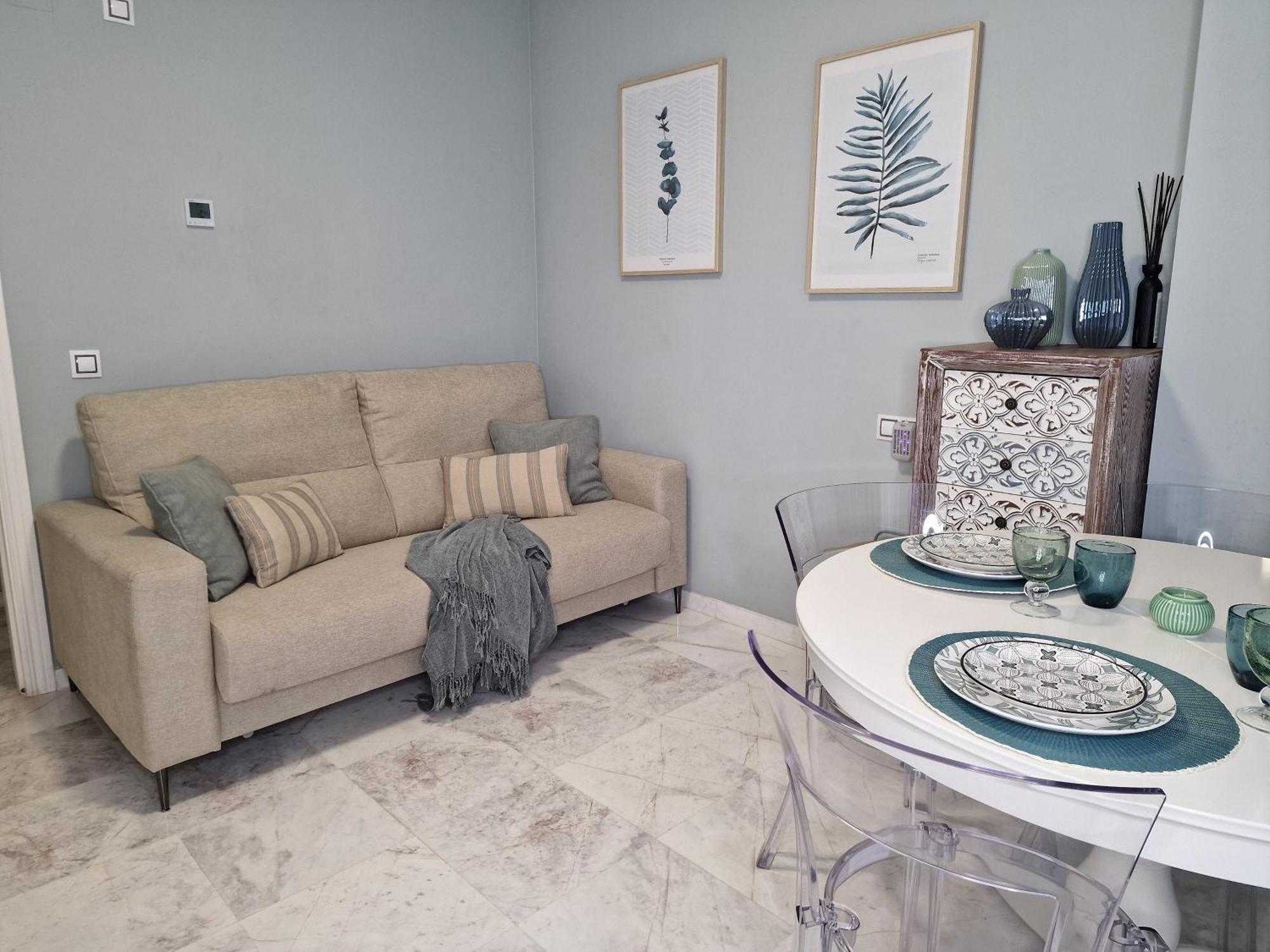 Appartement Sun & Palms - Cozy Flat In Quiet Neighbourhood With A Great Pool Area à Málaga Extérieur photo